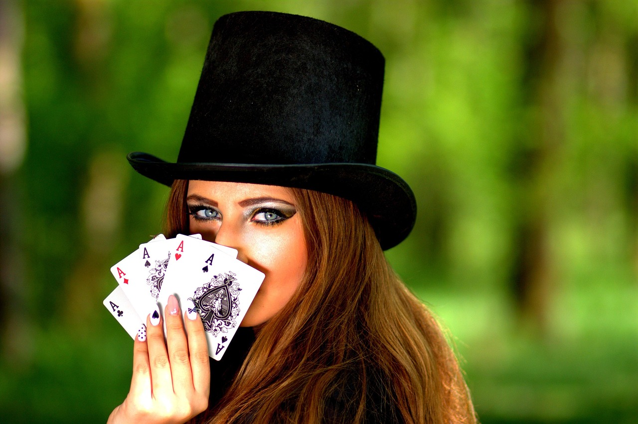 The Real Math Behind Slots, Poker and Sports Betting