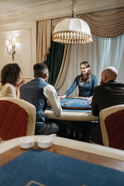 Slot Volatility Explained: Why Big Wins Feel Impossible